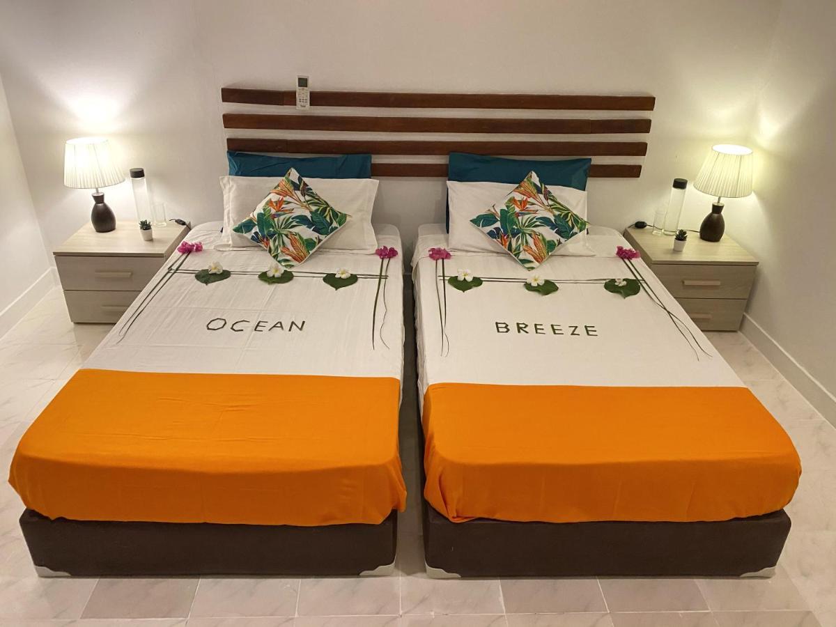 Ocean Breeze Maldives Hotel Thulusdhoo Exterior foto