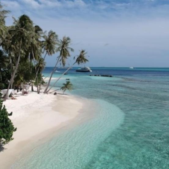 Ocean Breeze Maldives Hotel Thulusdhoo Exterior foto