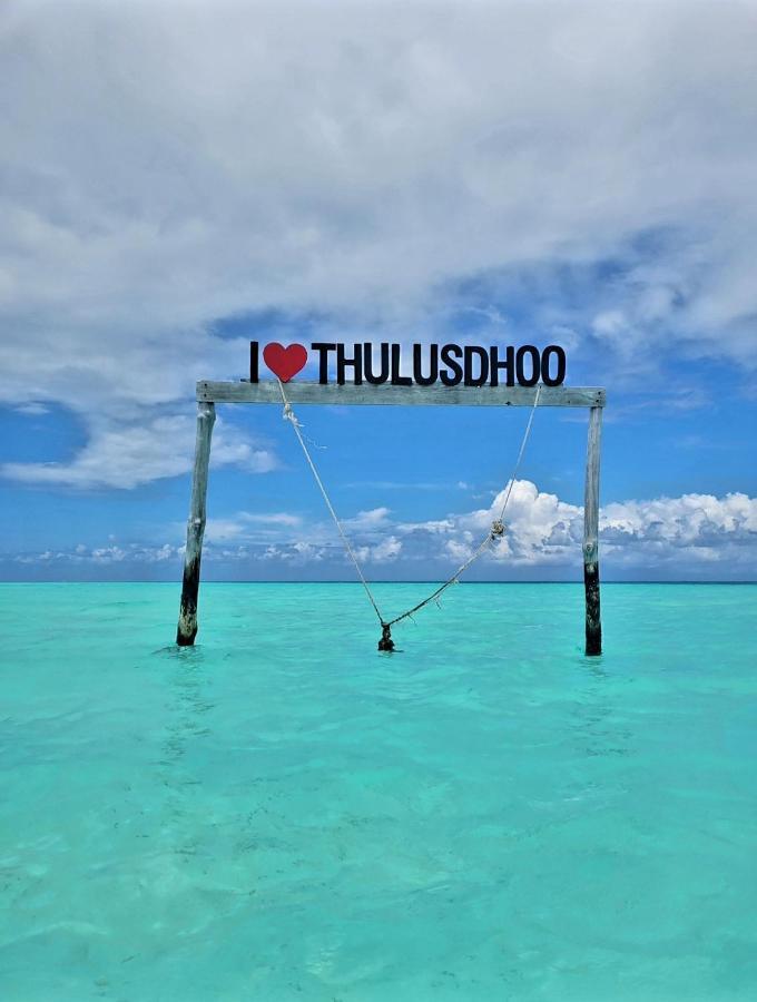 Ocean Breeze Maldives Hotel Thulusdhoo Exterior foto